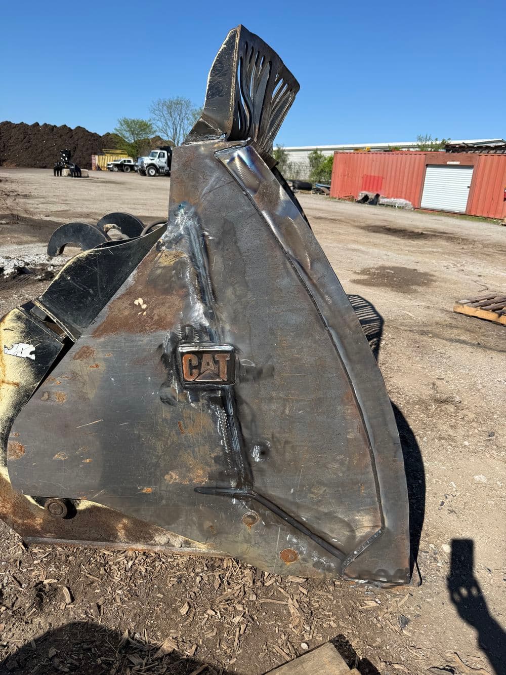 CAT Excavator Bucket Side Plate Replacement in Valley Park