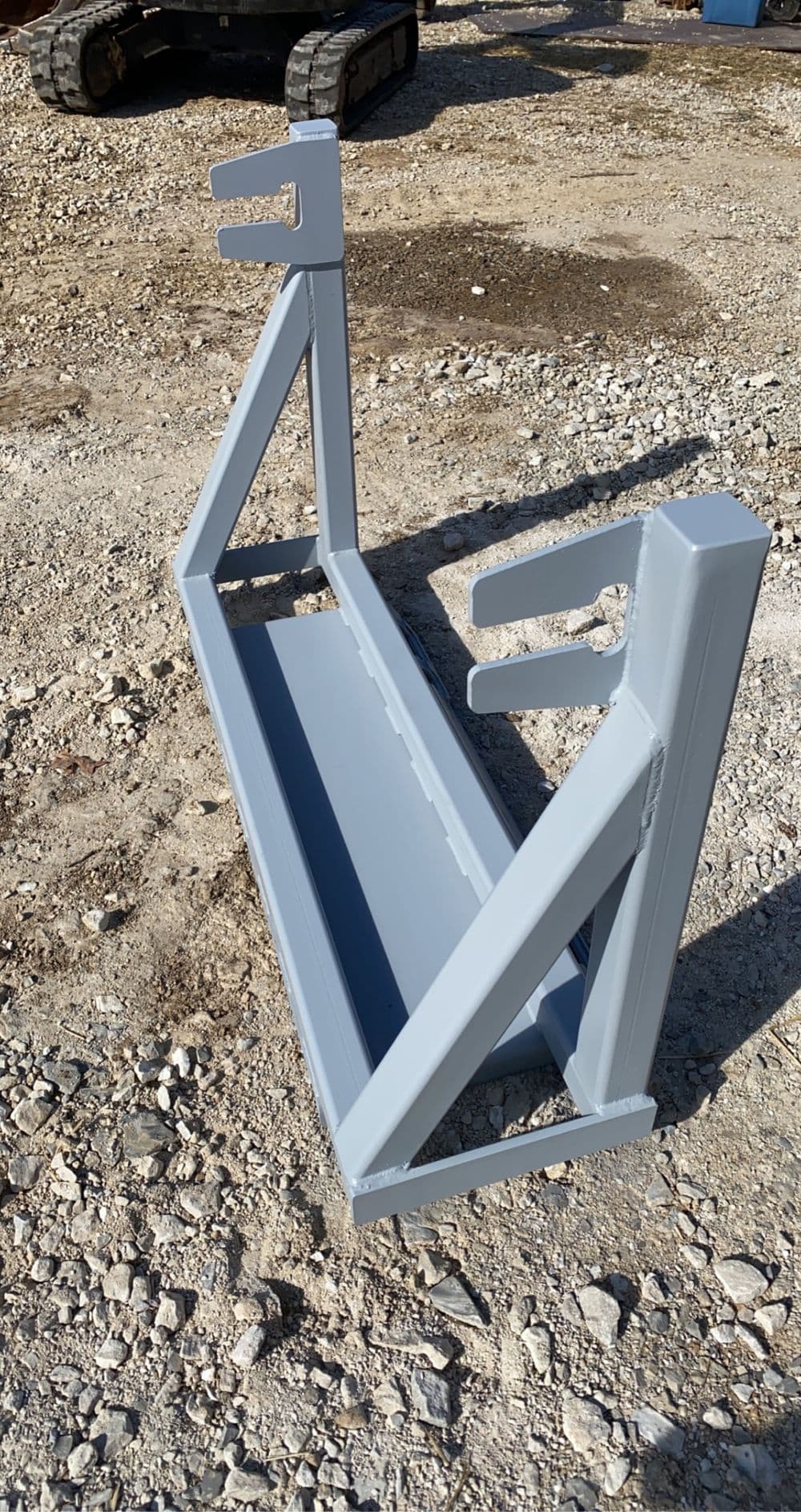 Gallery photos for Custom Built Sod Unroller Attachment for Skid Loader: Image #2
