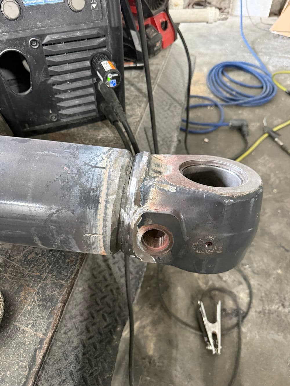 Project Cracked Hydraulic Cylinder Repair with TIG Welding in Troy MO image