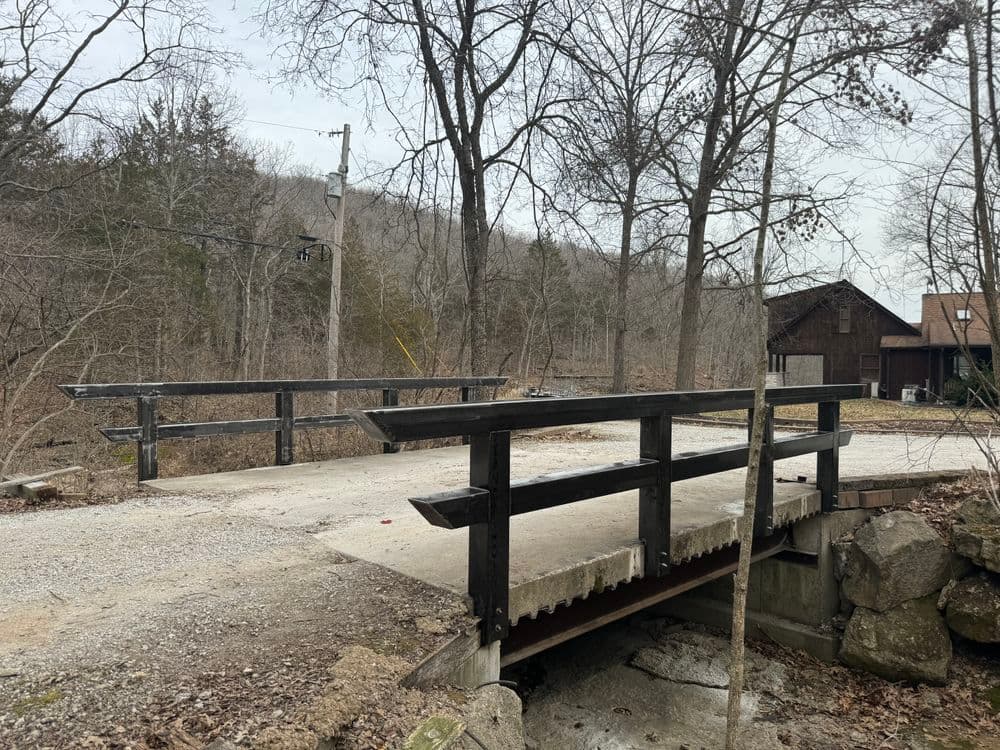 Gallery photos for Steel Bridge Guardrail Fabrication and Install in Defiance MO: Image #3