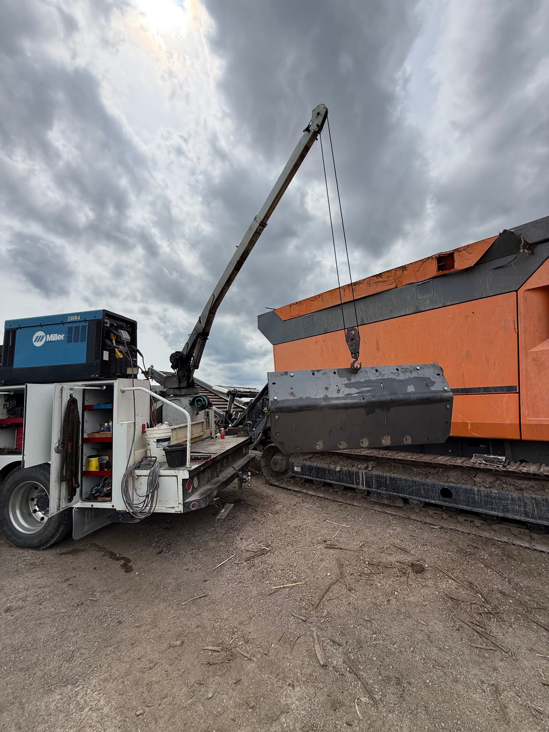 Gallery photos for Doppstadt Grinder Door Fabricated From Scratch After Catastrophic Damage: Image #2