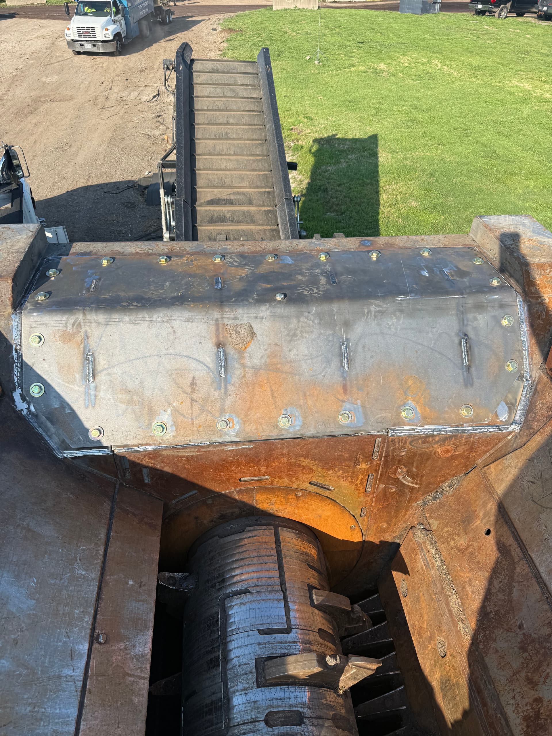 Gallery photos for Doppstadt Grinder Door Fabricated From Scratch After Catastrophic Damage: Image #3