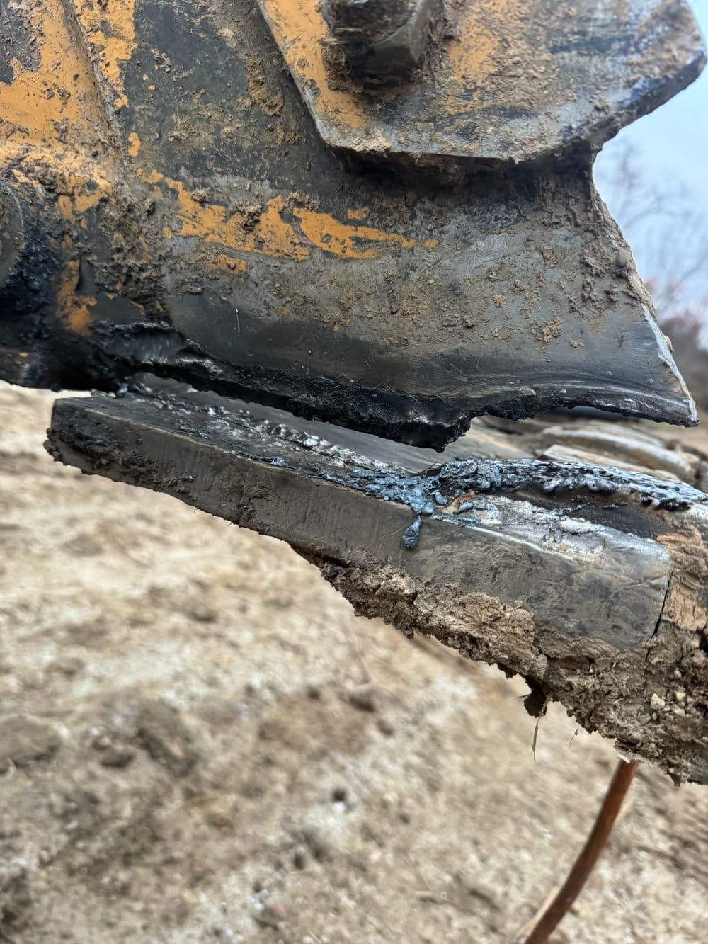 Gallery photos for CAT Excavator Bucket Field Repair and Welding in Wright City: Image #1