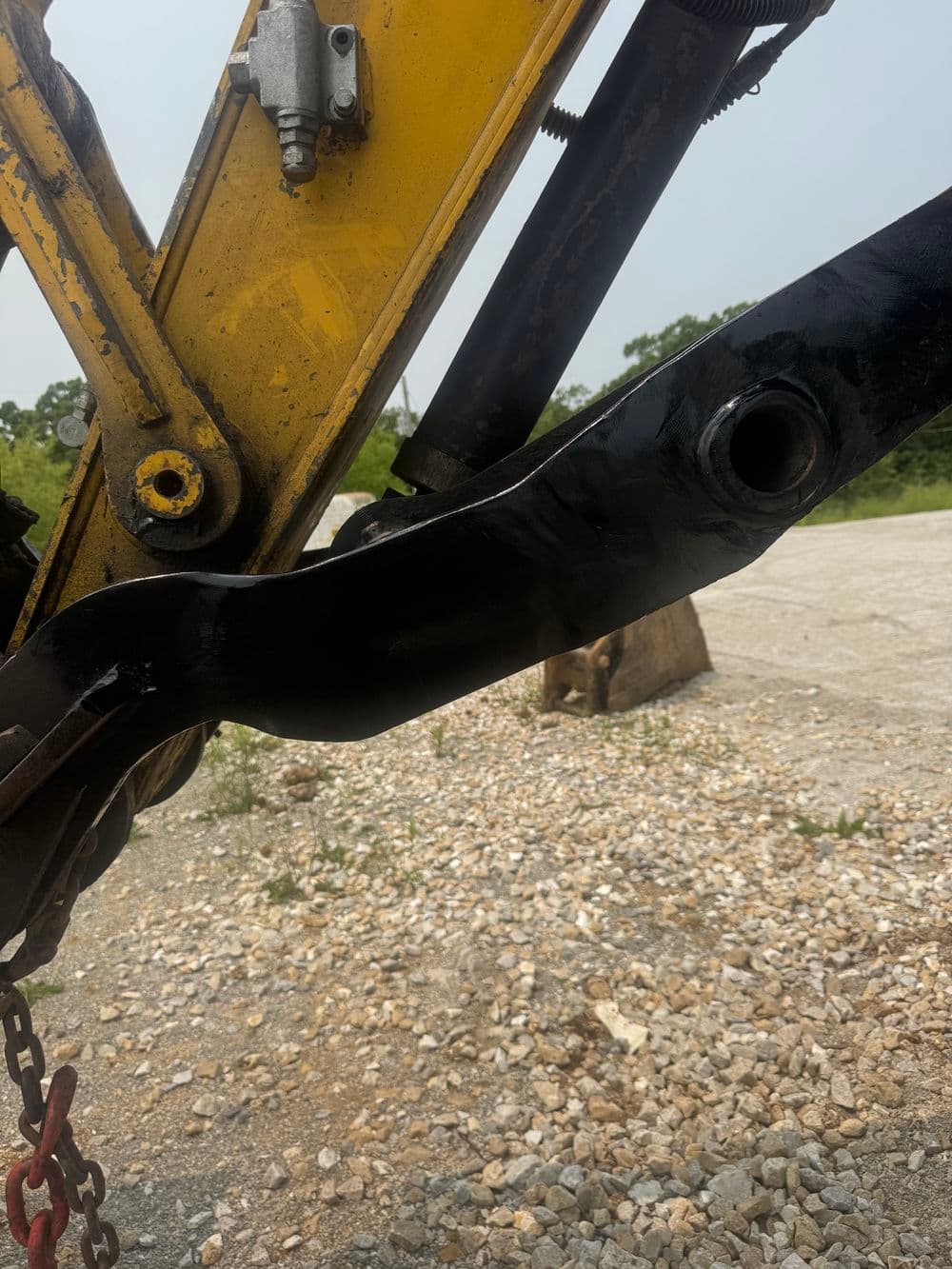 Gallery photos for Excavator Boom Link Repair and Rebuild in Foristell: Image #3
