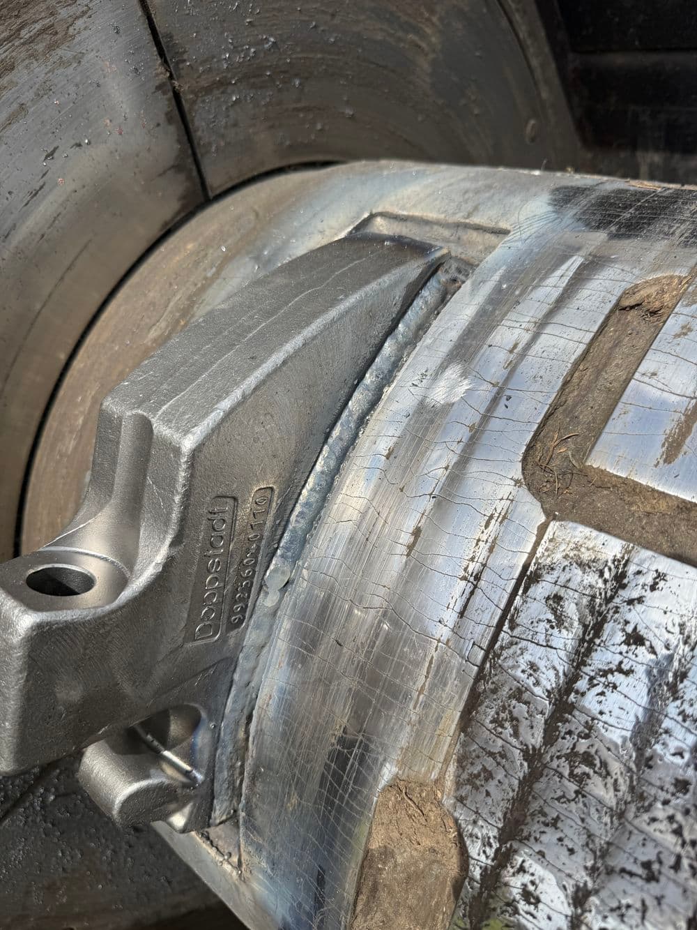 Gallery photos for Heavy Equipment Tooth Holder Replacement Welded Back to Spec: Image #2