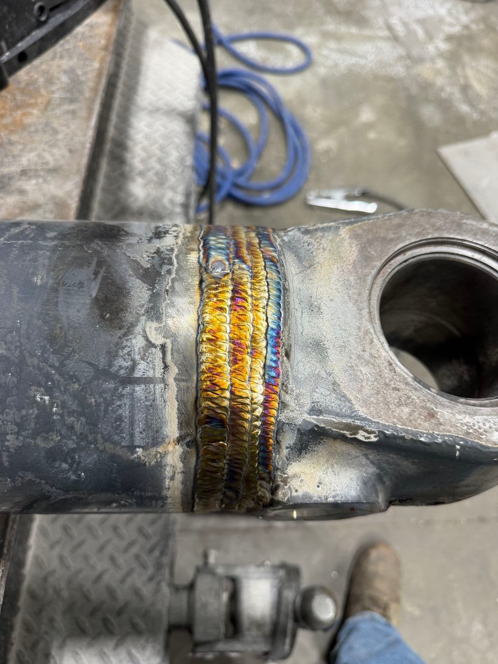 Gallery photos for Cracked Hydraulic Cylinder Repair with TIG Welding in Troy MO: Image #1