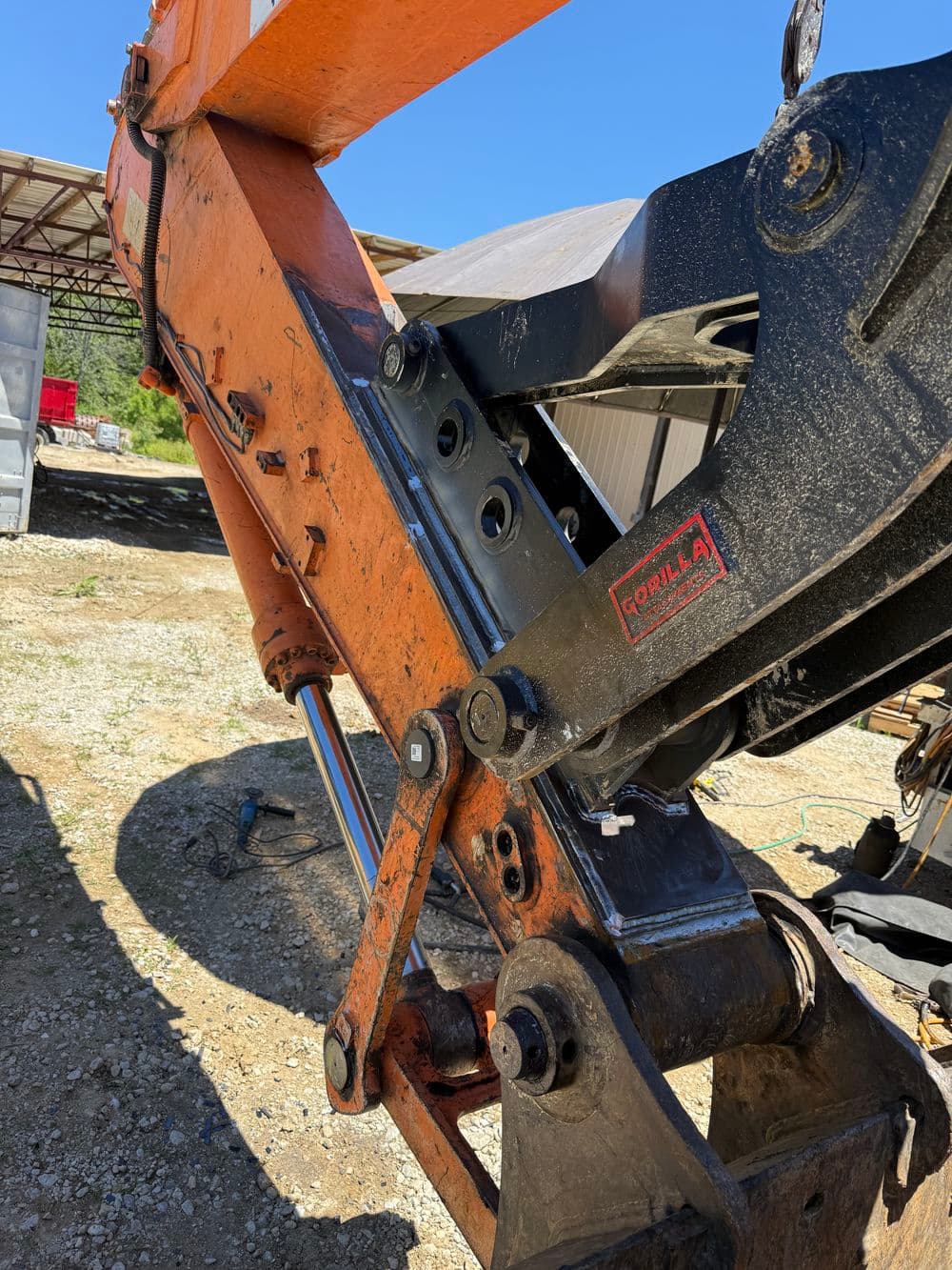 Gallery photos for Excavator thumb upgrade: Image #4