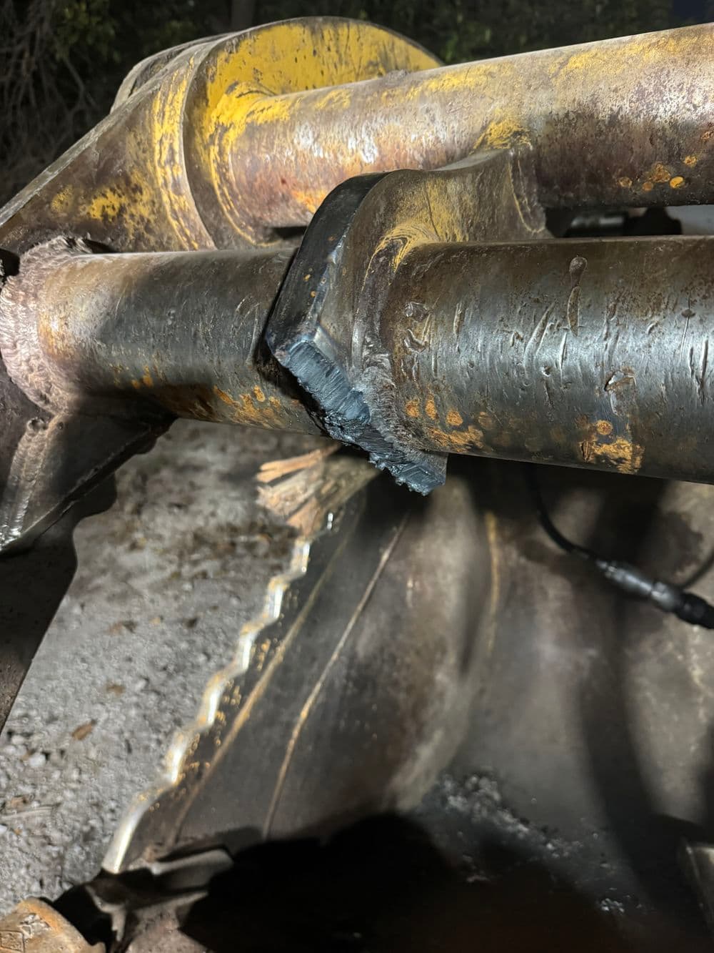 Gallery photos for Excavator Thumb Finger Repair: Image #2