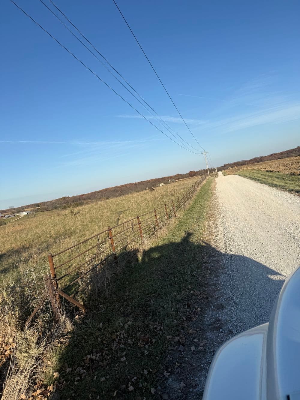 Gallery photos for New Continuous Fence Line Built From the Ground Up in Silex: Image #6