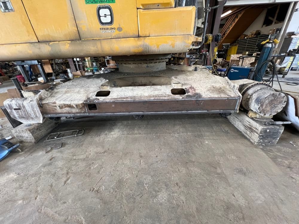 Gallery photos for Excavator Track Frame Rebuild Instead of Full Replacement: Image #4
